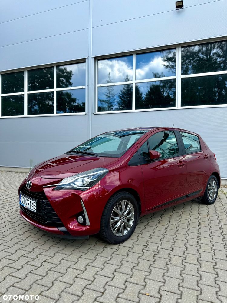 Toyota Yaris 1.5 Dynamic - 26