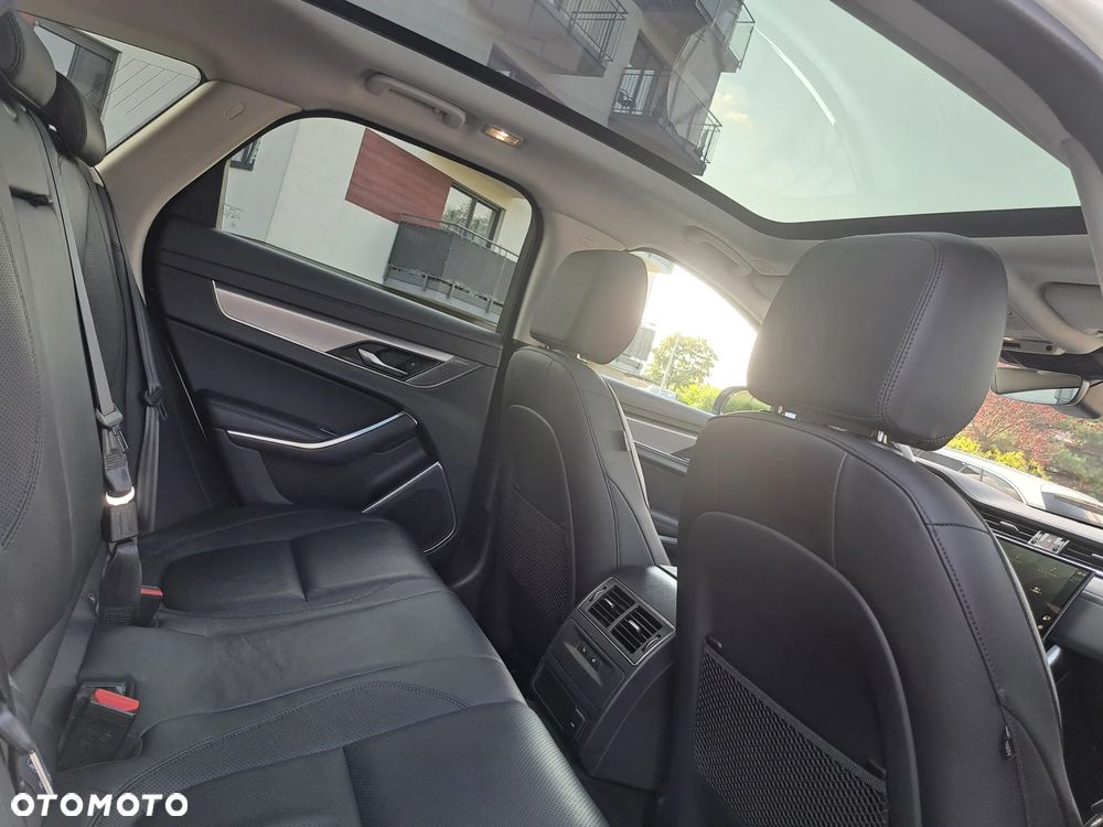 Jaguar XF D200 R-Dynamic S - 7