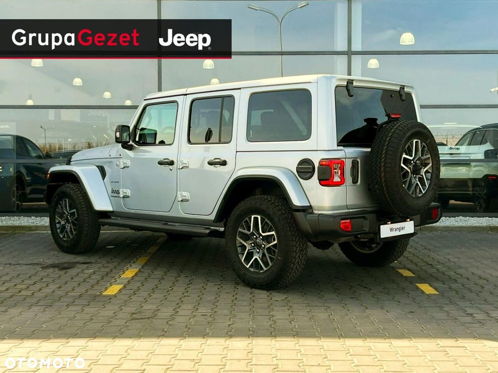 Jeep Wrangler - 2