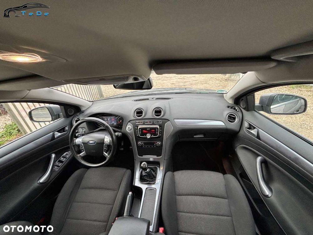 Ford Mondeo 1.6 T Platinium X Plus (Titanium) - 26