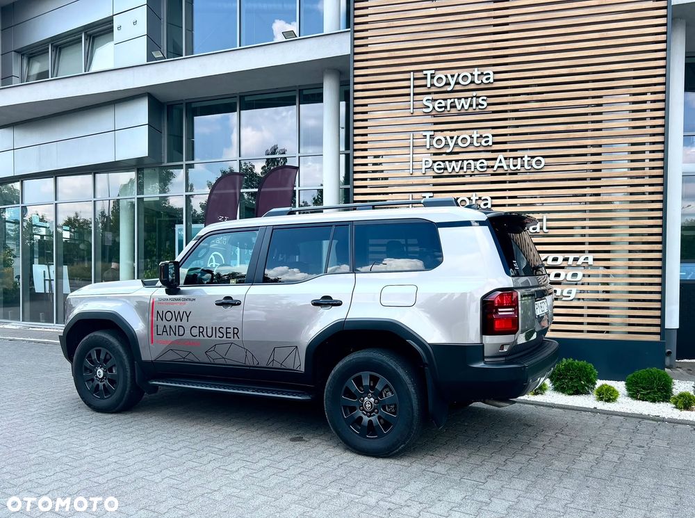 Toyota Land Cruiser LC 2.8 D-4D Invincible - 11