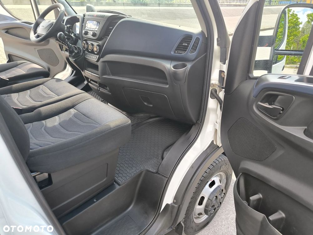 Iveco Daily - 27
