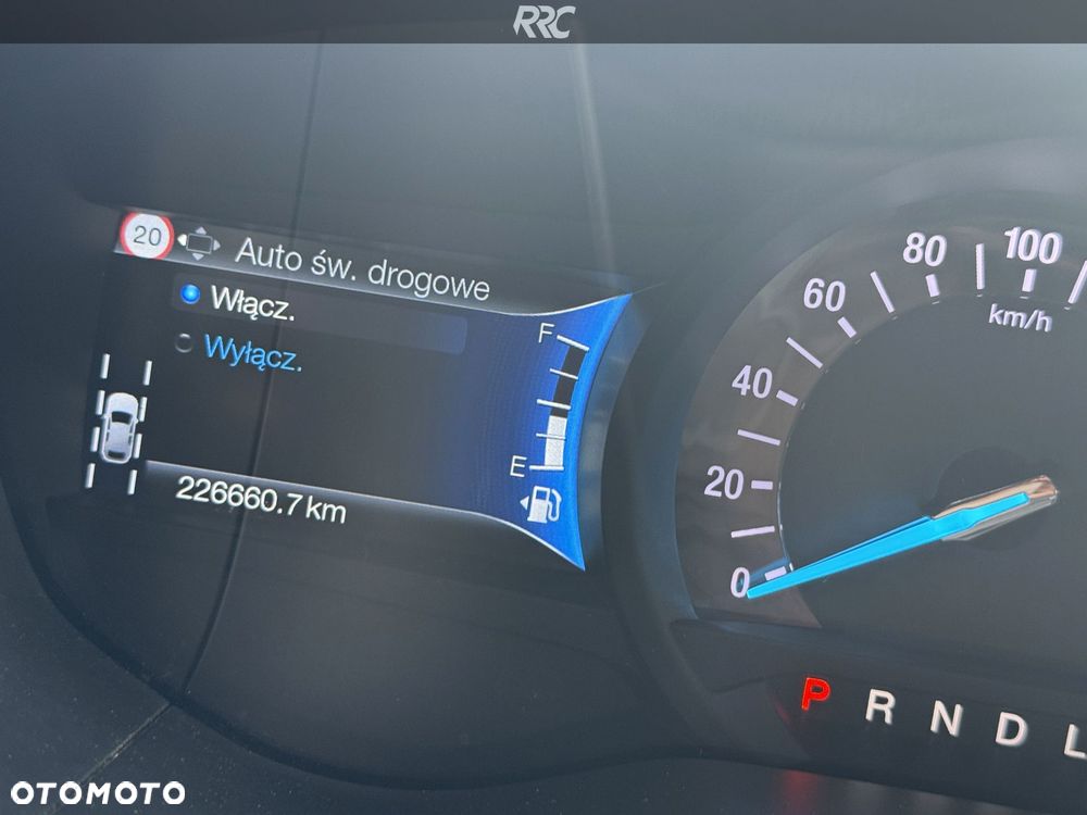Ford Mondeo - 31