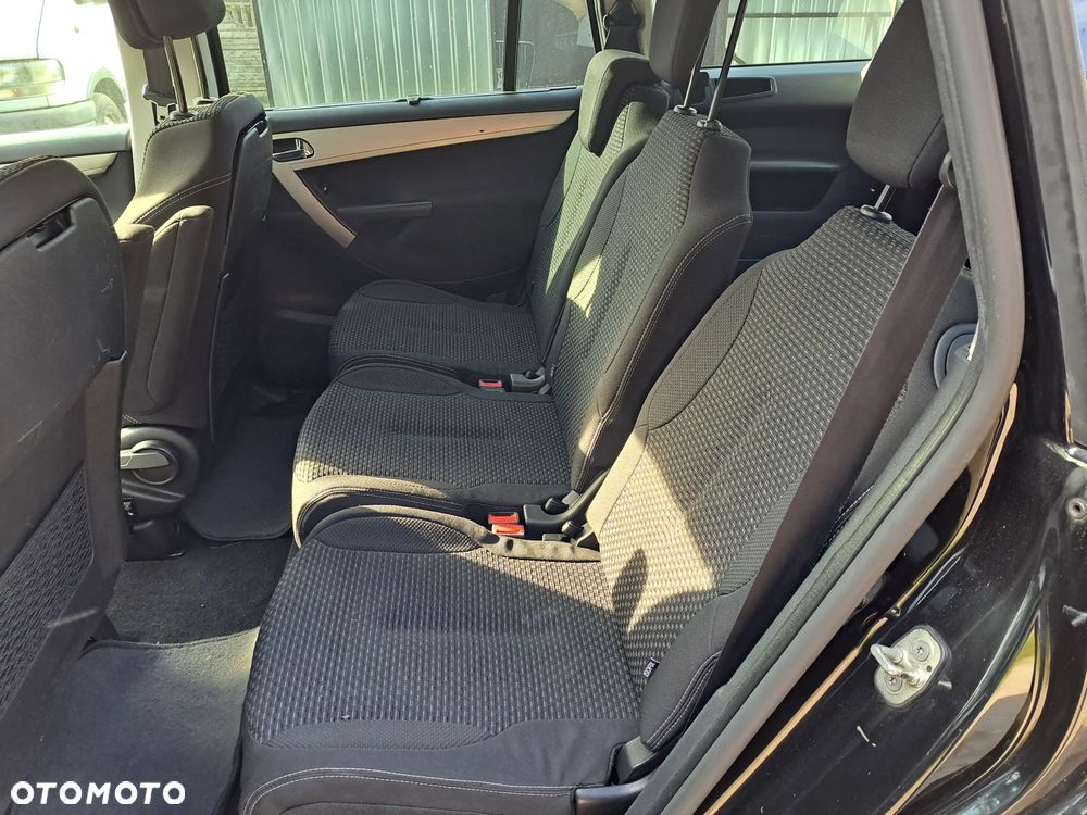 Citroën C4 Grand Picasso - 13