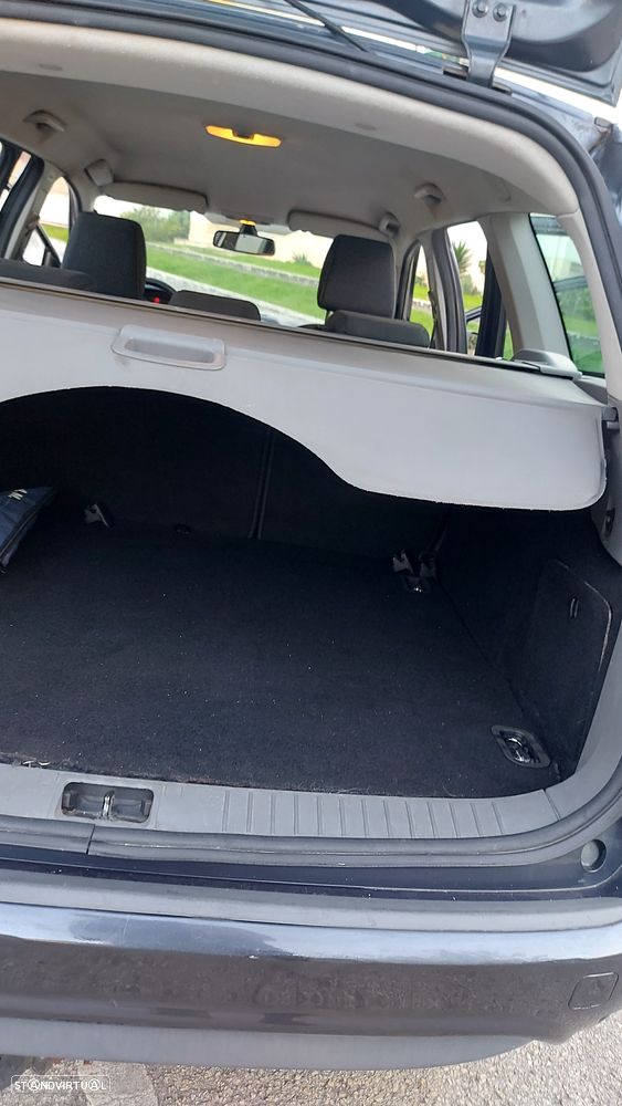 Ford Focus SW 1.6 TDCi Trend - 10