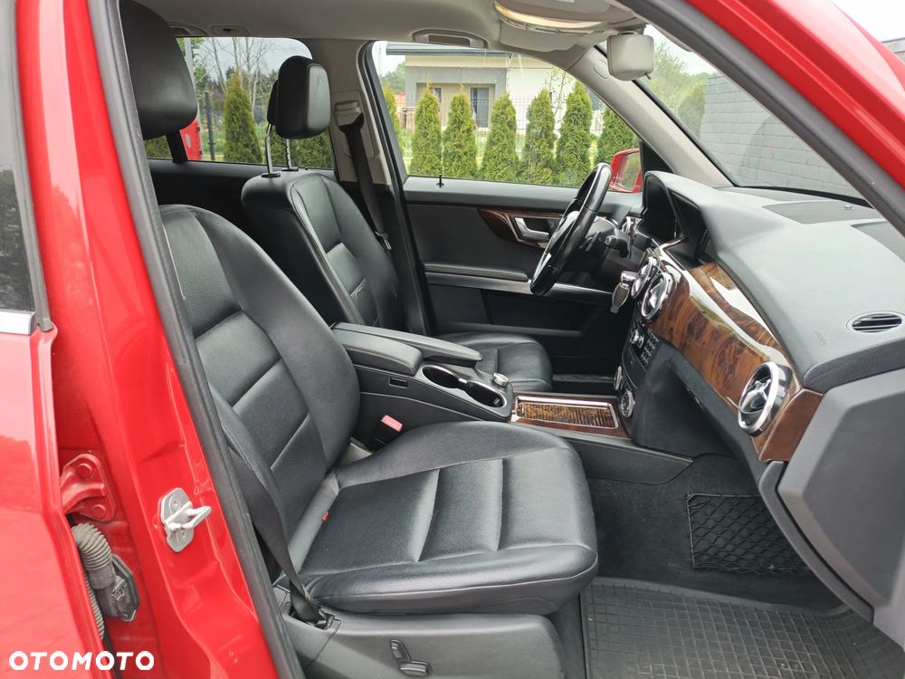 Mercedes-Benz GLK 350 4Matic (BlueEFFICIENCY) 7G-TRONIC - 17