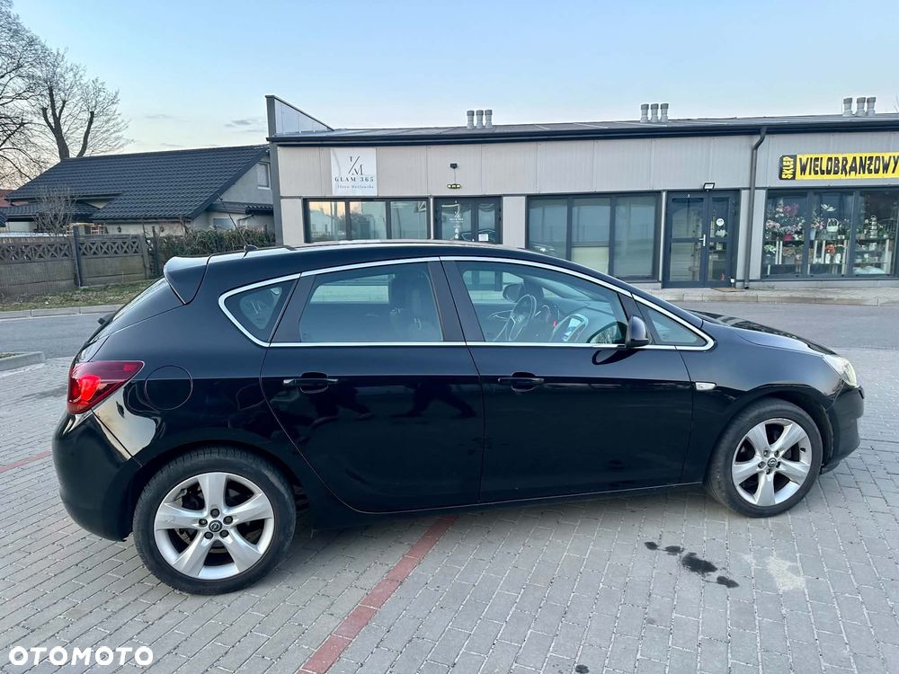 Opel Astra 1.4 Turbo - 12