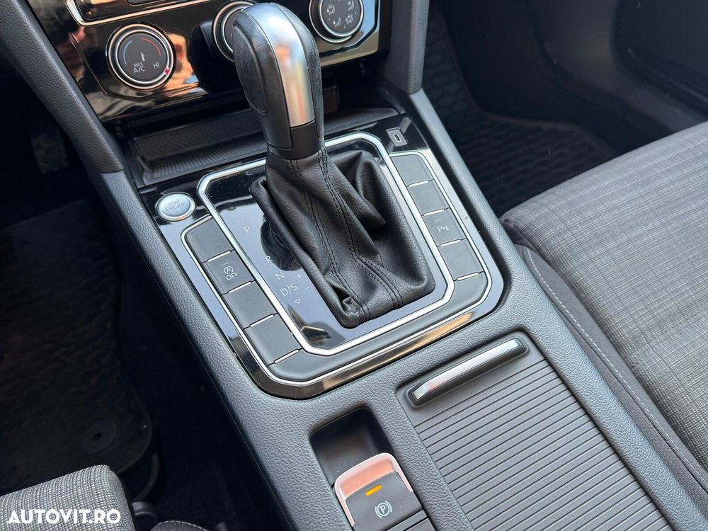 Volkswagen Passat 1.5 TSI ACT OPF DSG Comfortline - 9