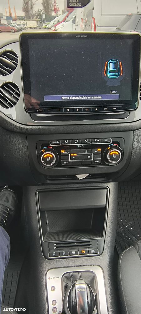 Volkswagen Tiguan 2.0 TDI DPF 4Motion BlueMotion Technology DSG Life - 23