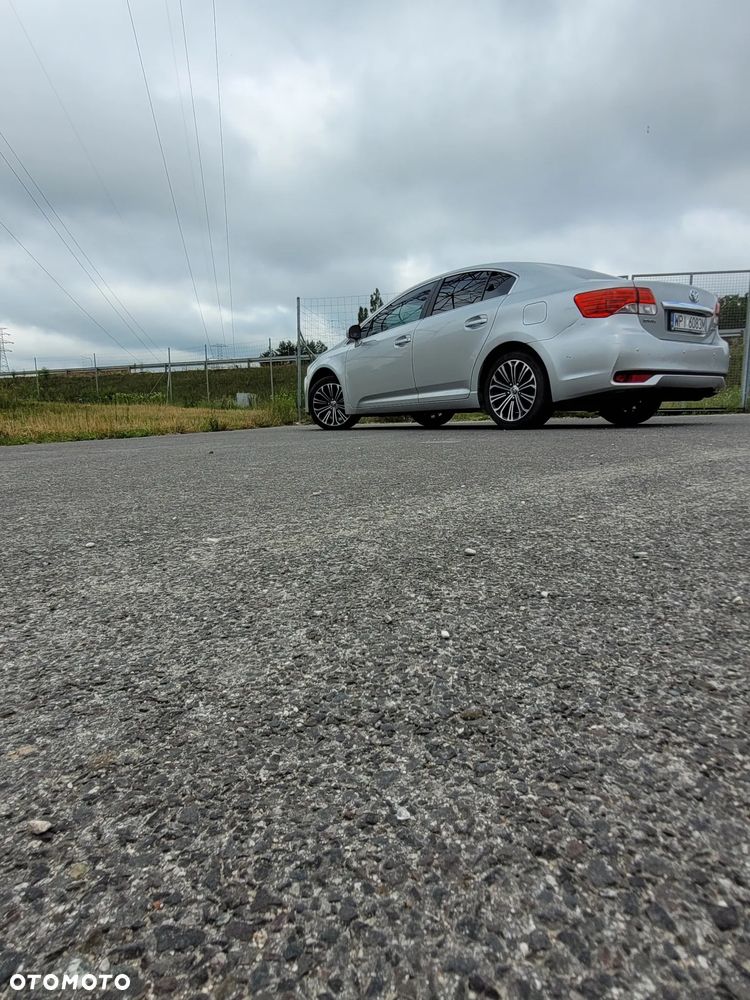 Toyota Avensis 1.8 Sol MS - 2
