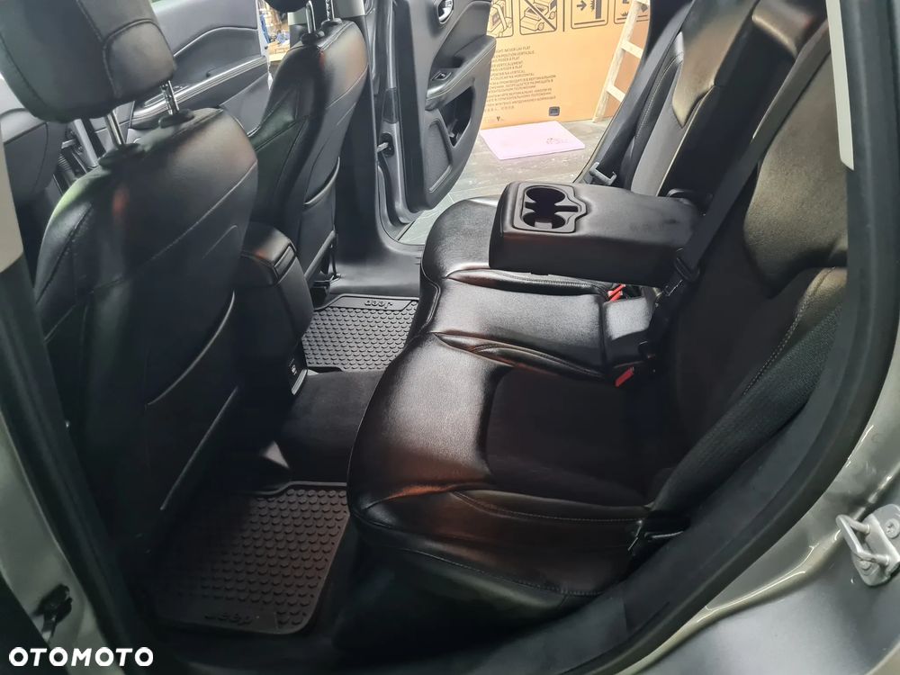 Jeep Compass 1.4 MultiAir Longitude - 31