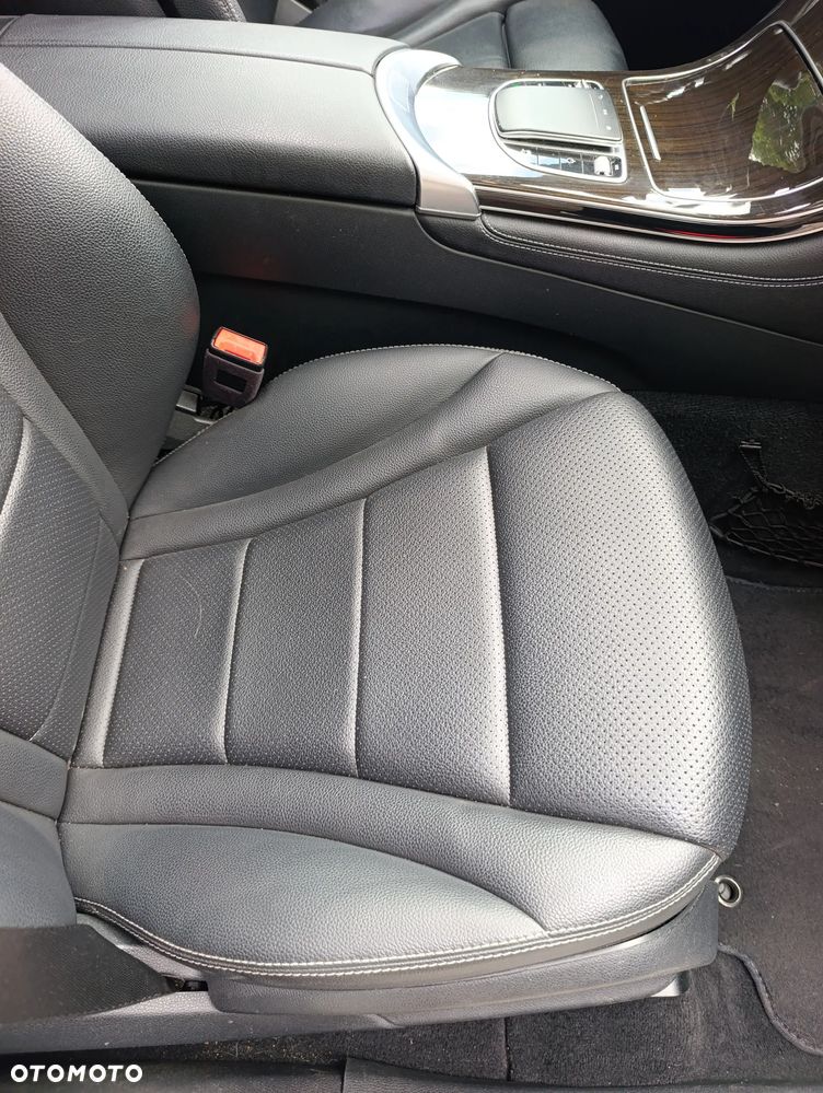 Mercedes-Benz GLC 300 4Matic 9G-TRONIC - 19