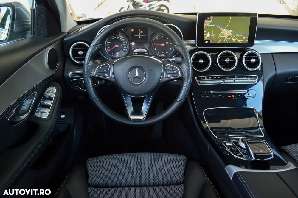 Mercedes-Benz C 220 (BlueTEC) d 7G-TRONIC Exclusive - 37