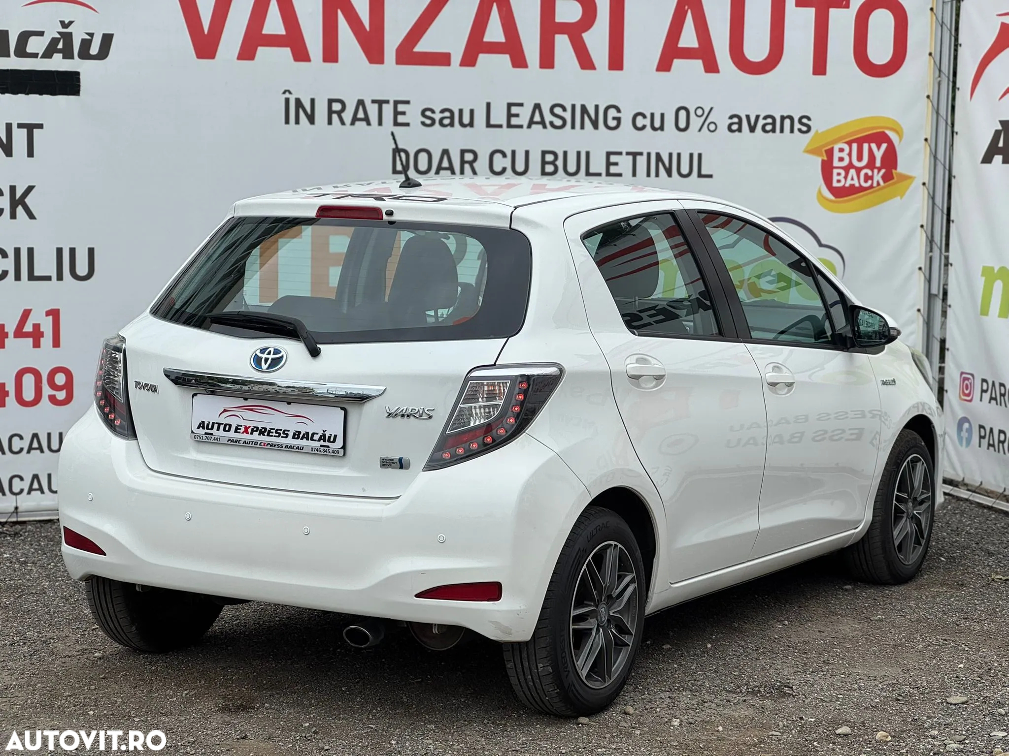 Toyota Yaris - 3