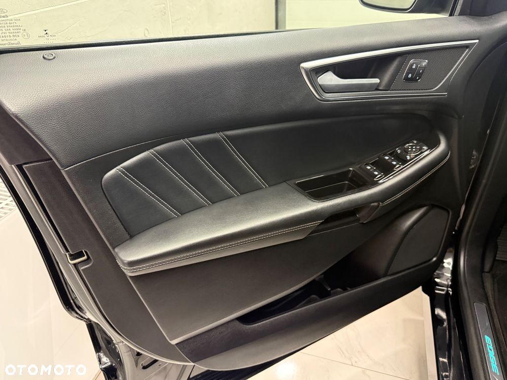 Ford Edge 2.0 TDCi Bi-Turbo 4x4 ST-LINE - 10