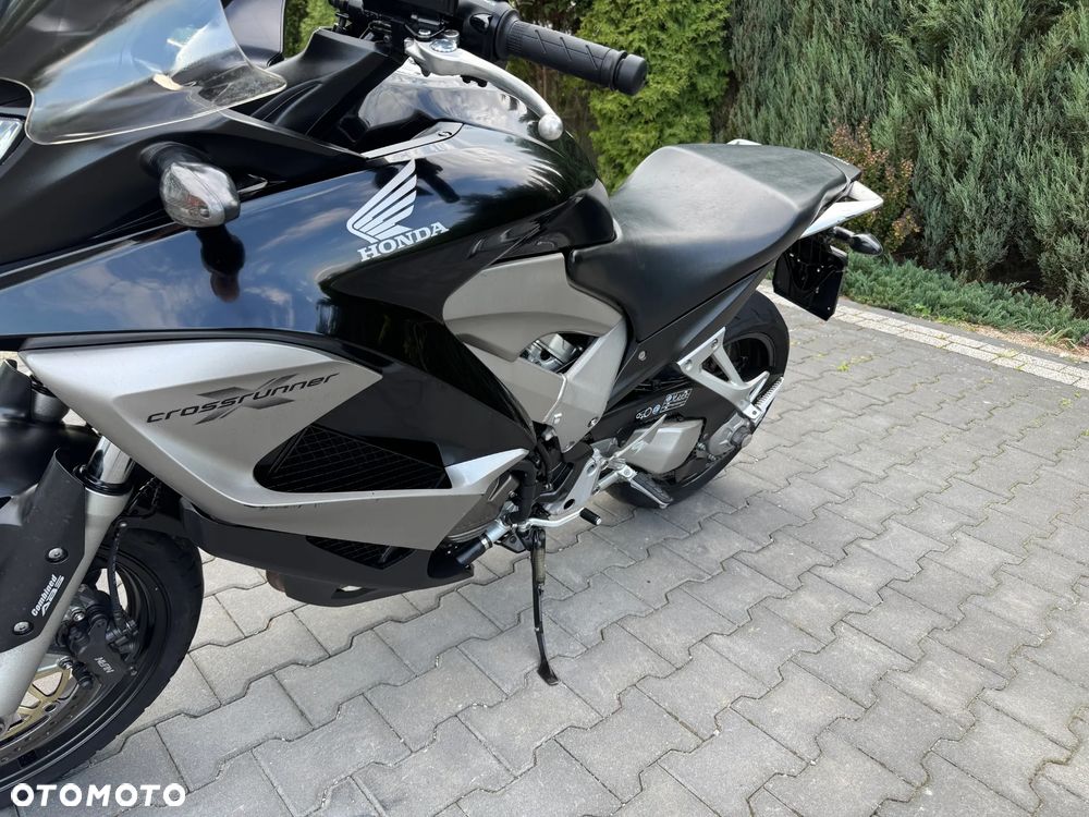Honda VFR - 14