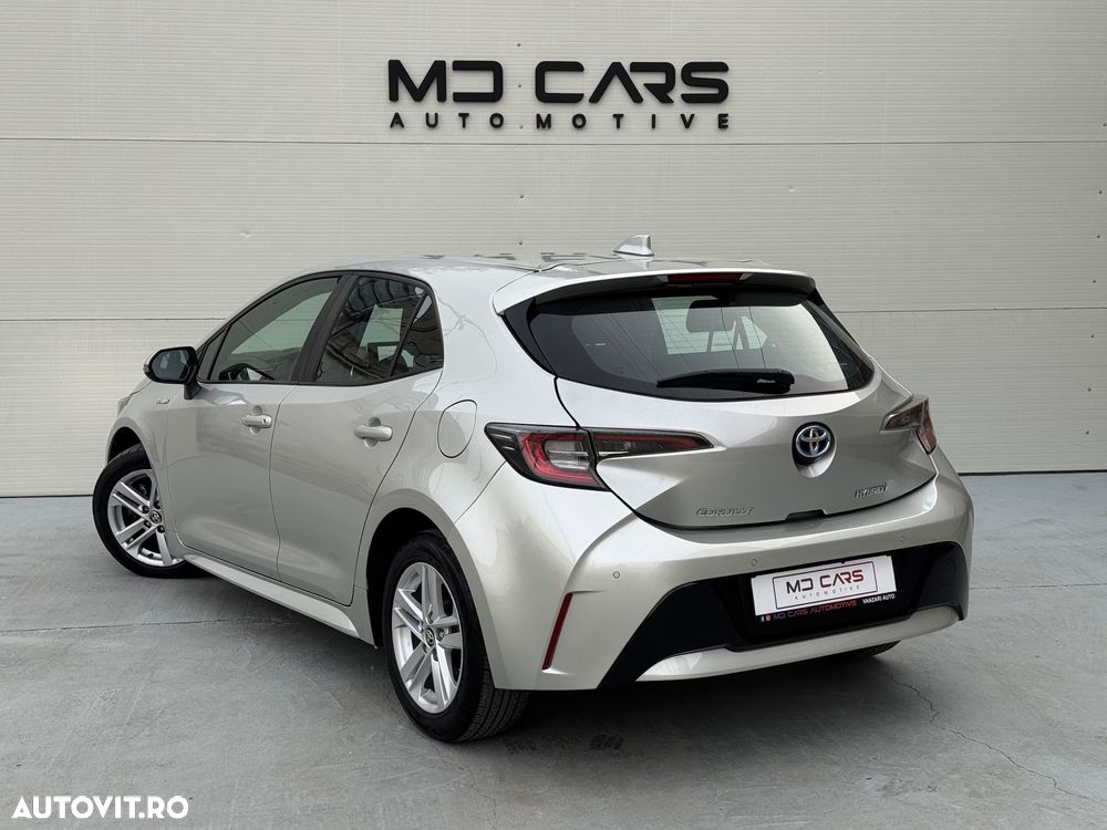 Toyota Corolla 1.8 HSD Dynamic - 3