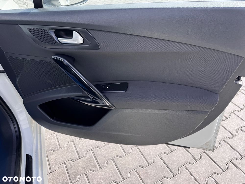 Peugeot 508 BlueHDi 150 Stop&Start Allure - 26