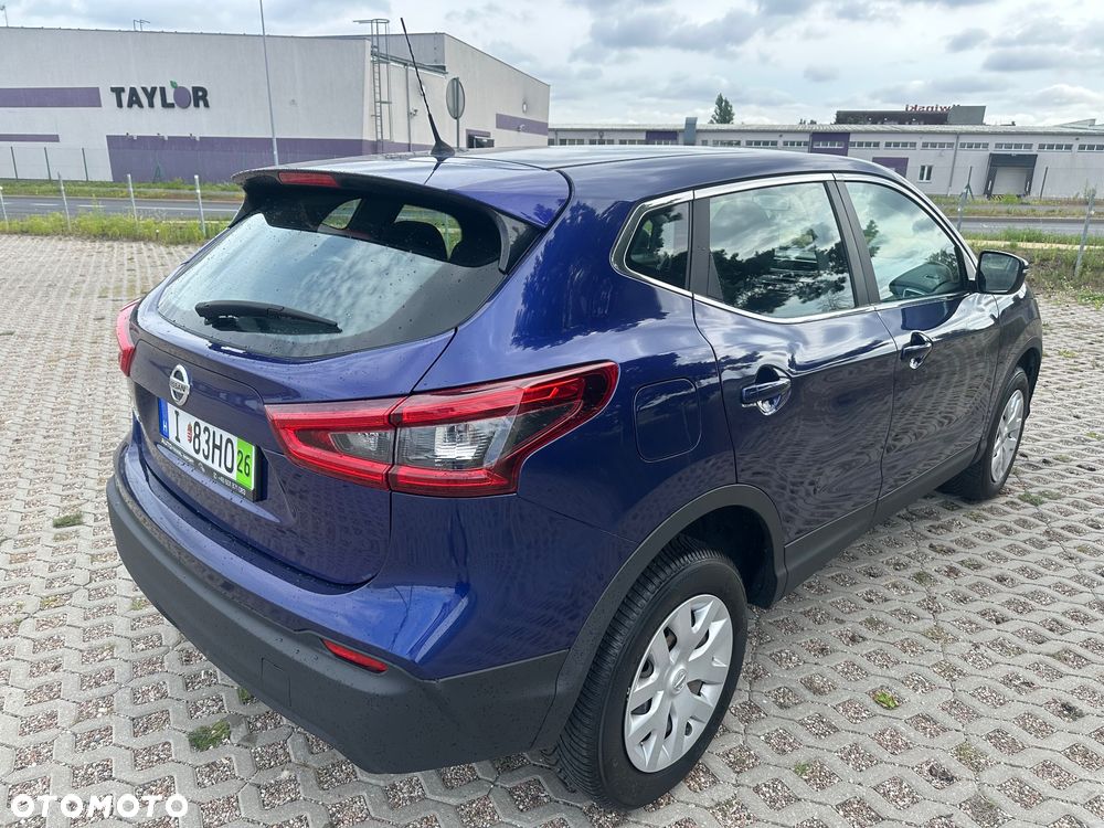 Nissan Qashqai - 10