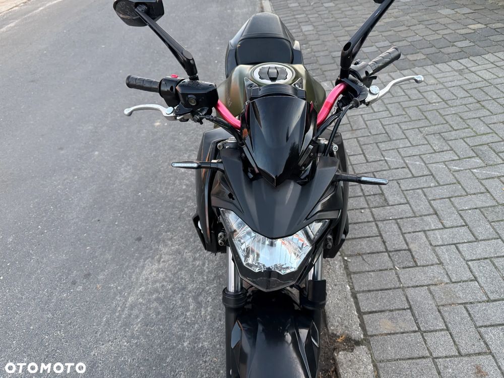 Kawasaki Z 650 - 21
