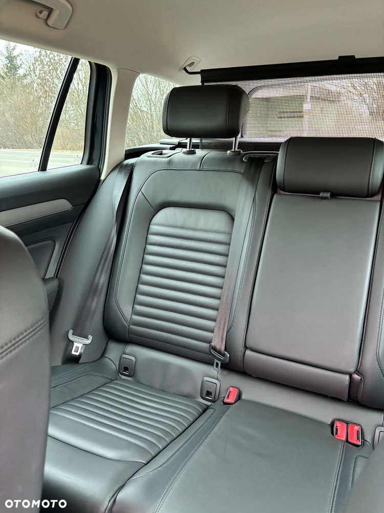 Volkswagen Passat 2.0 TDI EVO Elegance - 13