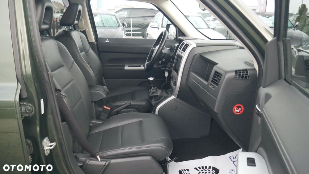 Jeep Patriot - 12
