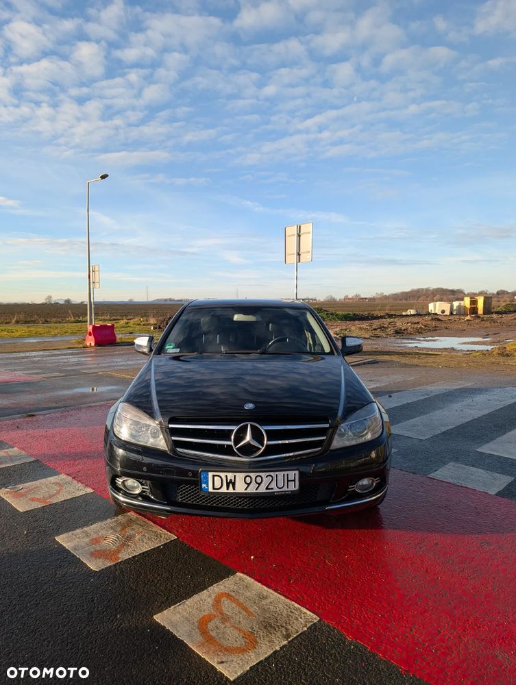 Mercedes-Benz Klasa C 220 CDI DPF Automatik Avantgarde - 2