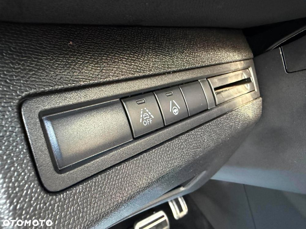 Peugeot 3008 1.5 BlueHDi GT S&S EAT8 - 20