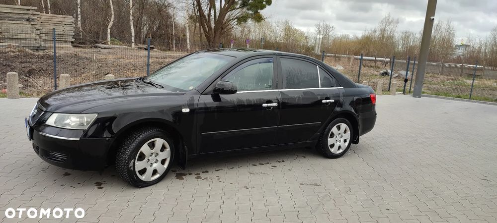 Hyundai Sonata 2.0 GL Comfort - 5