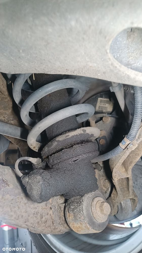 Volvo V70 2.5 R - 16