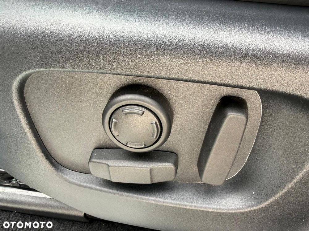 Land Rover Range Rover Sport P400e HSE - 23
