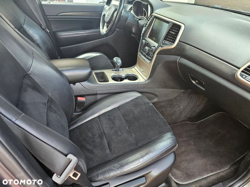 Jeep Grand Cherokee 3.6 V6 Overland - 15