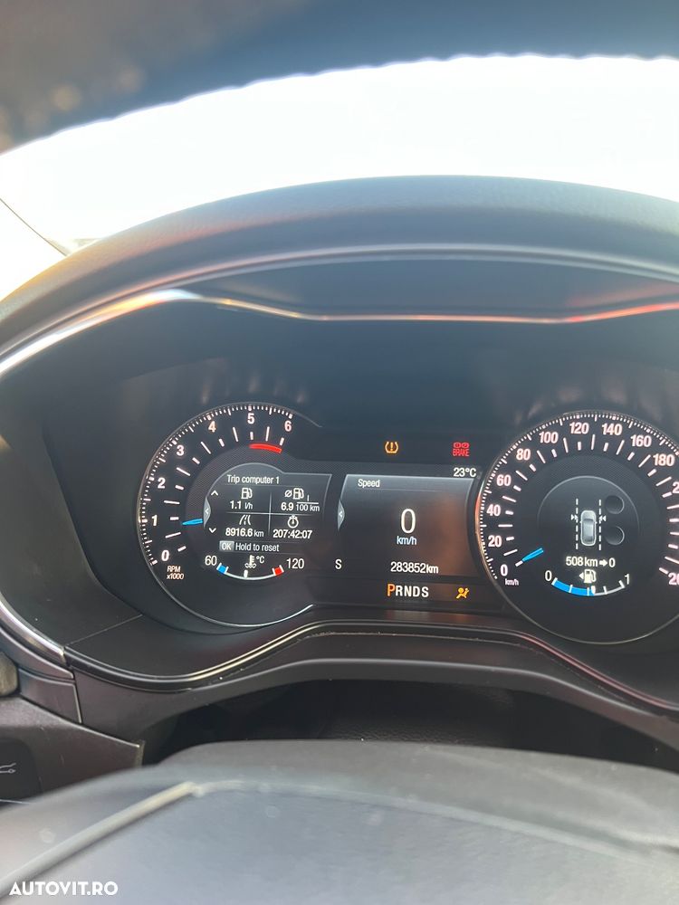 Ford Mondeo 2.0 TDCi Powershift AWD Titanium - 12