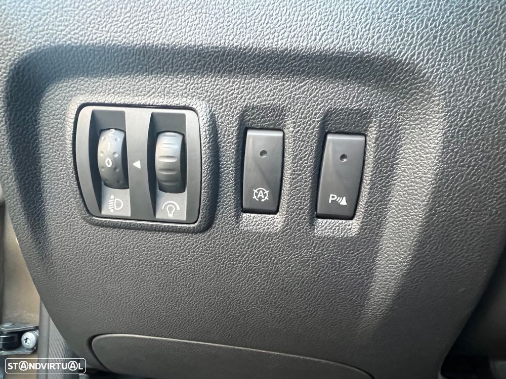 Renault Captur 0.9 TCE Exclusive - 23