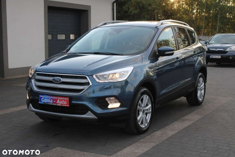 Ford Kuga - 2