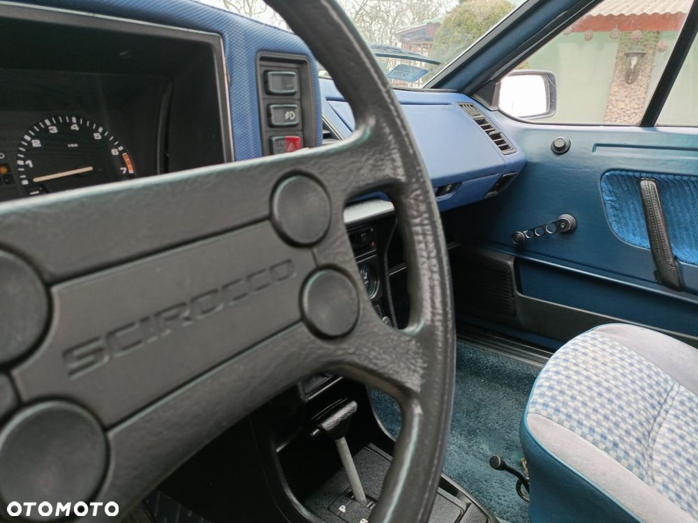 Volkswagen Scirocco - 14