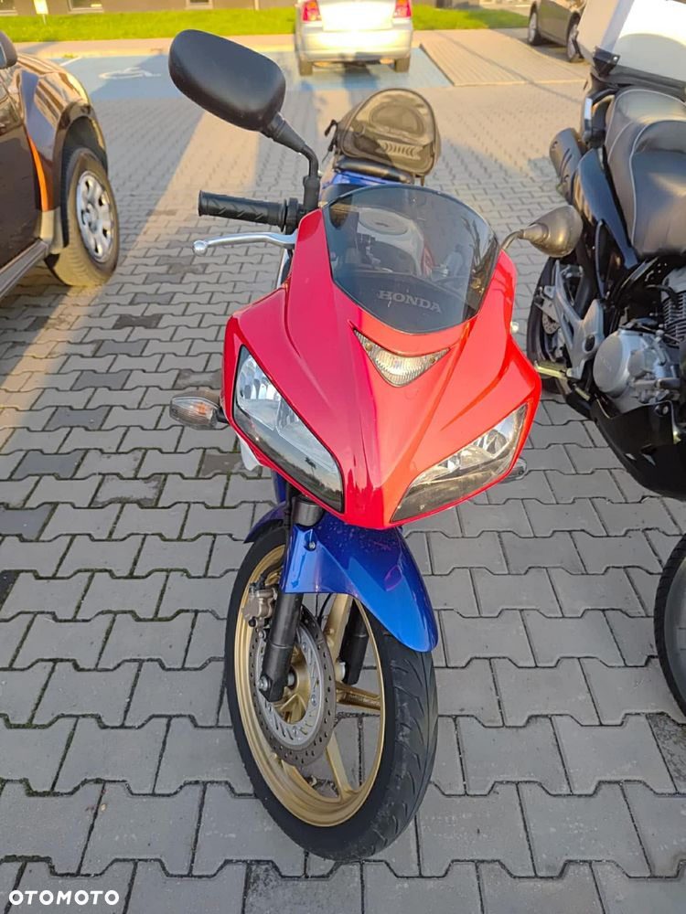 Honda CBR - 6