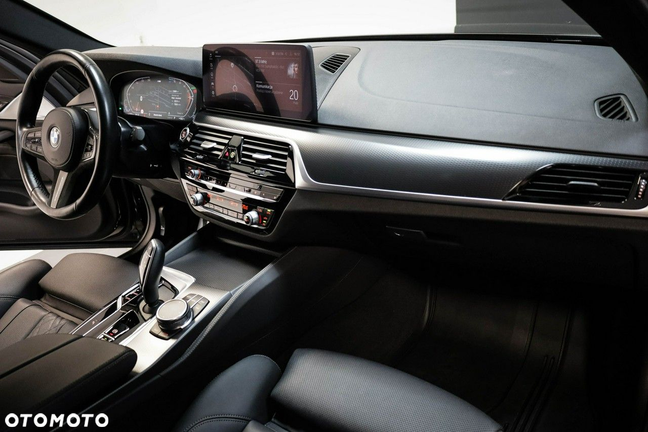BMW Seria 5 - 23