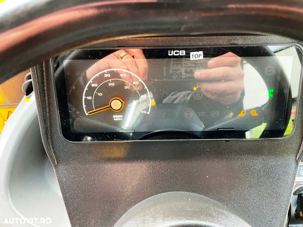 JCB 3 CX - 11