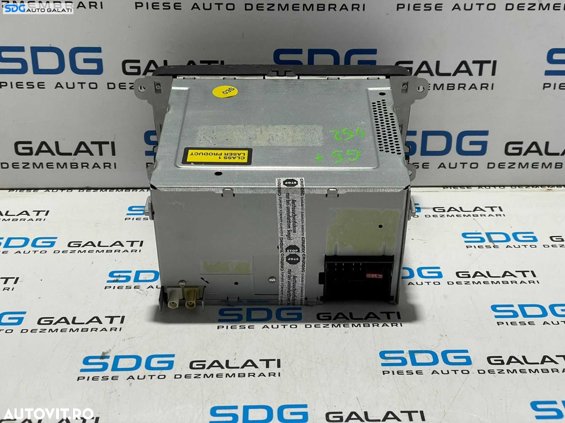Unitate Radio CD Player RCD 300 Volkswagen Touran 1T2 2007 - 2010 [L3098] - 3