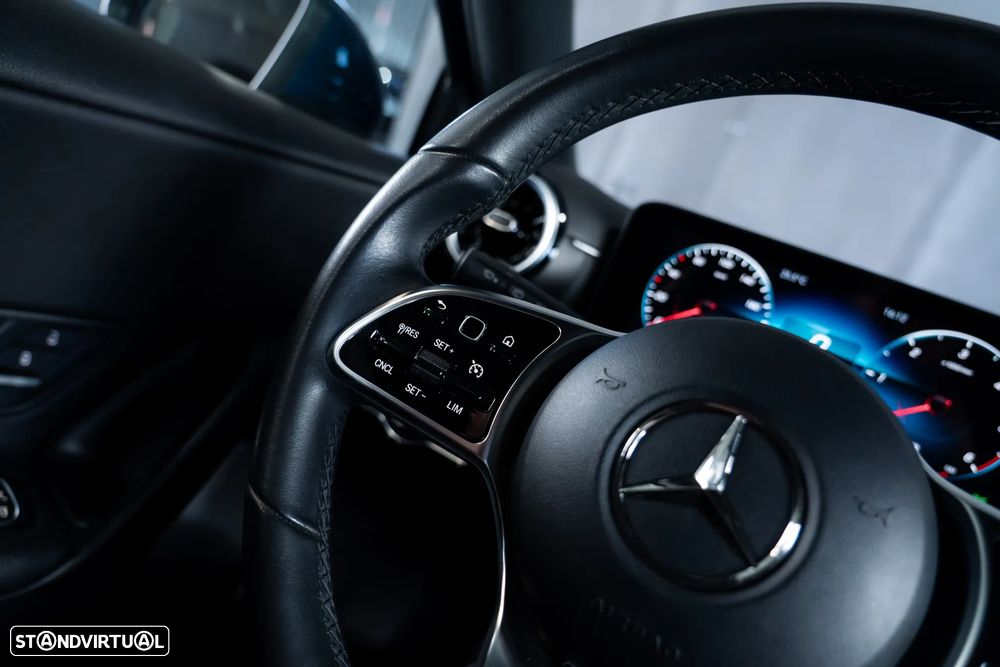Mercedes-Benz A 180 d - 11