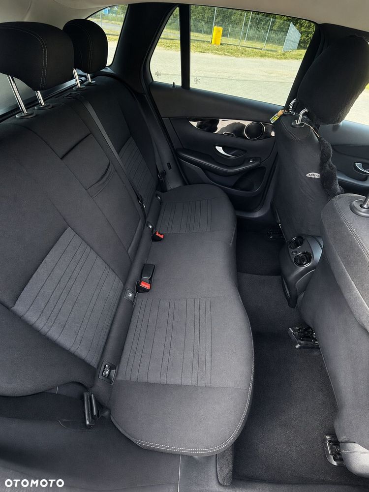 Mercedes-Benz GLC 220 d 4-Matic - 13