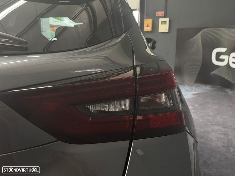 Nissan Juke 1.0 DIG-T N-Connecta NAV. DCT - 8