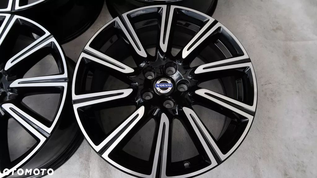 FELGI VOLVO S60 V60 S90 XC60 V40 XC40 18'' - 3