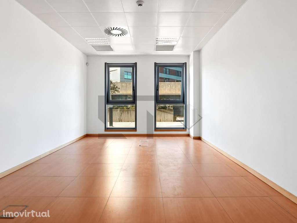 Escritório com WC Privativo, Lugar de Garagem e Ar Condicionado jun... - Grande imagem: 3/15