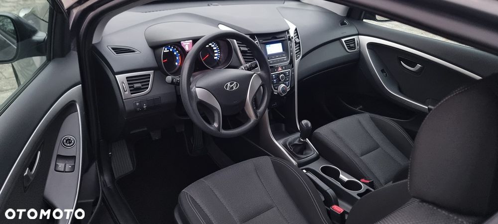 Hyundai i30 1.4 Comfort - 19