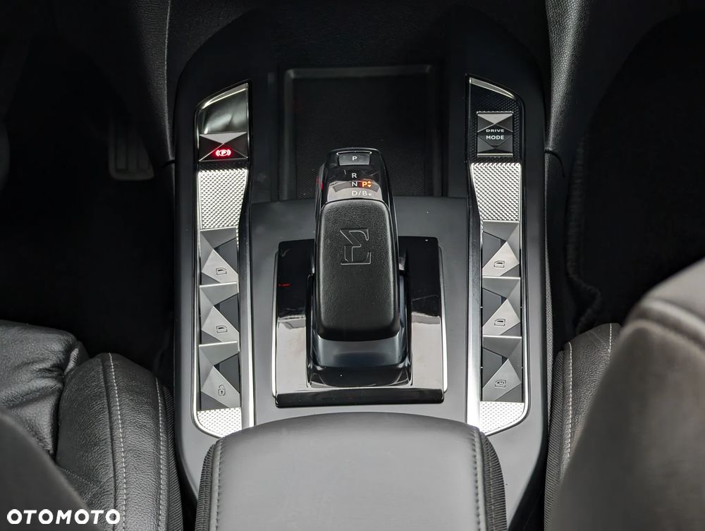 DS Automobiles DS 3 Crossback Grand Chic - 30