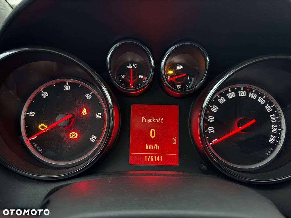 Opel Astra IV 1.7 CDTI Cosmo - 7