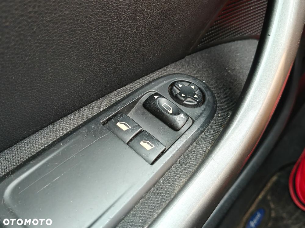 Peugeot 308 1.6 HDi Premium - 21