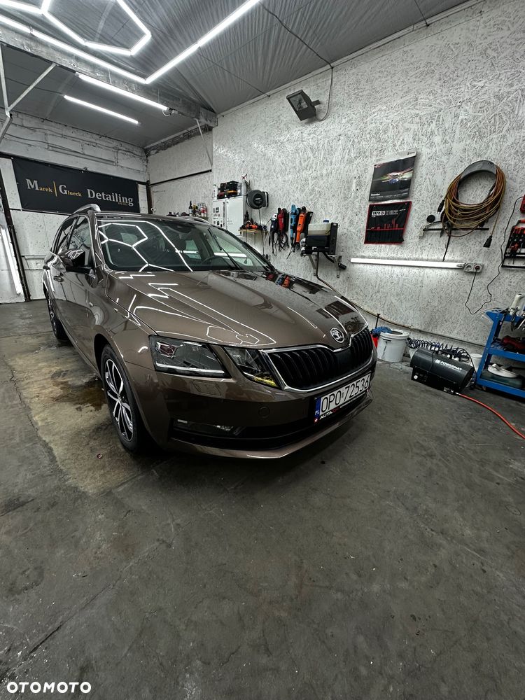 Skoda Octavia 2.0 TSI Clever DSG - 1